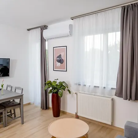 Bed & Breakfast Premium Panzio Miskolctapolca *